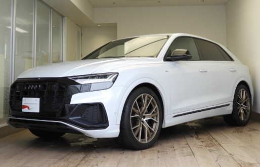 Audi Q8 bronze edition